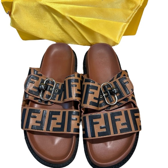 Fendi pearland - Picture 2 of 7